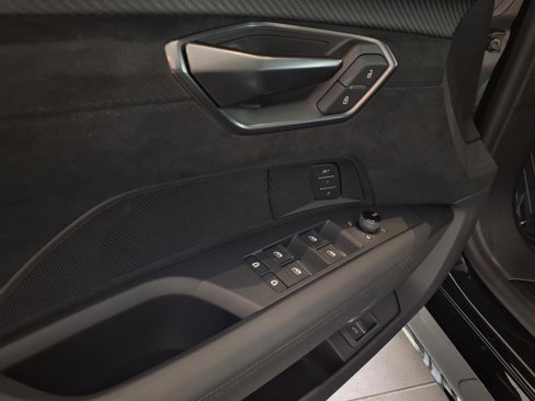 New 2025 Audi RS e-tron GT performance image 15
