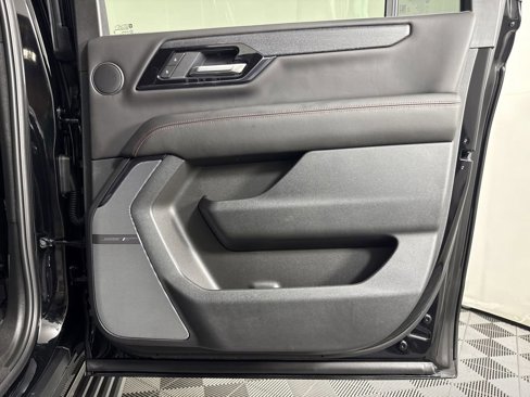 New 2025 GMC Yukon XL AT4 Ultimate image 15