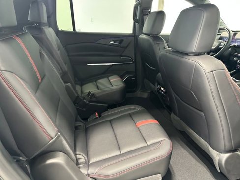 New 2026 Chevrolet Traverse RS image 14