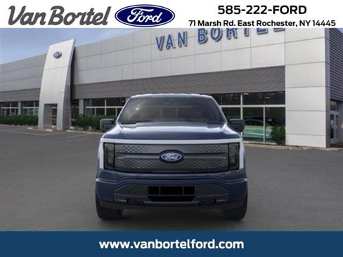 New 2025 Ford F150 Lightning XLT image 58