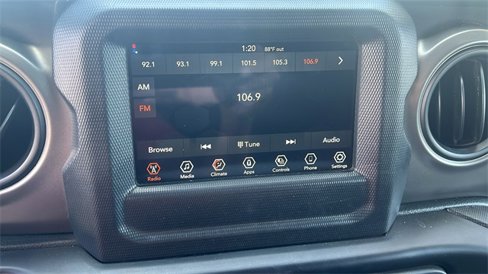 Used 2022 Jeep Wrangler Unlimited Sport image 14