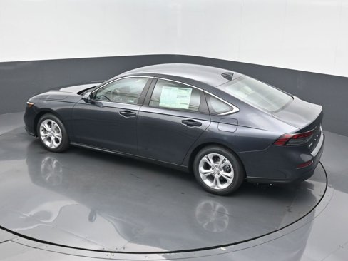New 2025 Honda Accord LX image 15