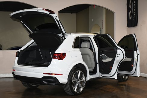 Used 2021 Audi Q3 2.0T Premium Plus w/ Premium Plus Package image 91