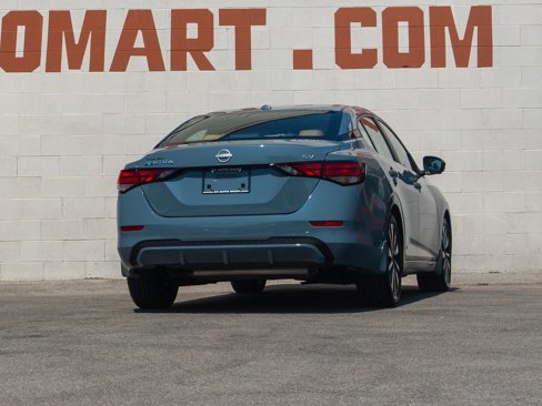 Used 2024 Nissan Sentra SV w/ SV Premium Package image 6