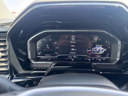 Used 2024 GMC Sierra 2500 SLT w/ SLT Premium Package image 15