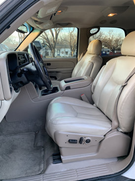 Used 2004 Chevrolet Tahoe Z71 w/ Z71 Preferred Equipment Group image 9