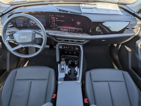 New 2025 Audi Q5 Premium image 13