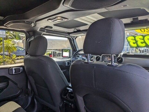 Used 2020 Jeep Wrangler Unlimited Sport image 30