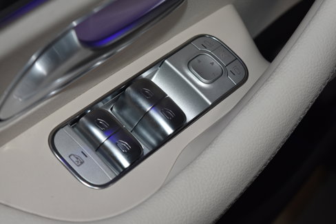 New 2026 Mercedes-Benz GLE 450 4MATIC image 5