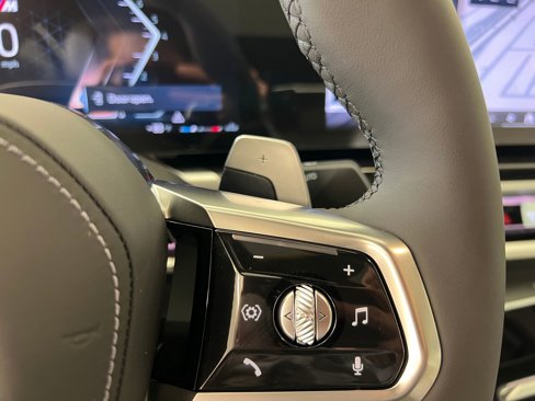New 2026 BMW 740i w/ Executive Package image 26