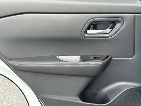 New 2026 Nissan Rogue SV image 14