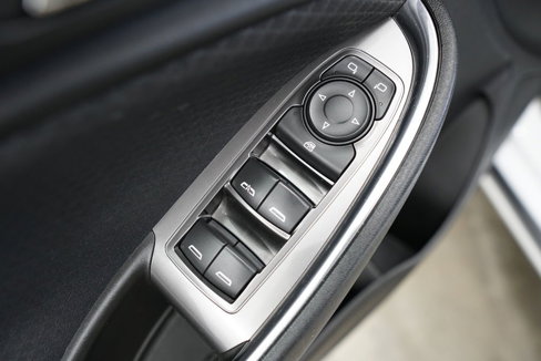 Used 2016 Chevrolet Malibu LT image 19
