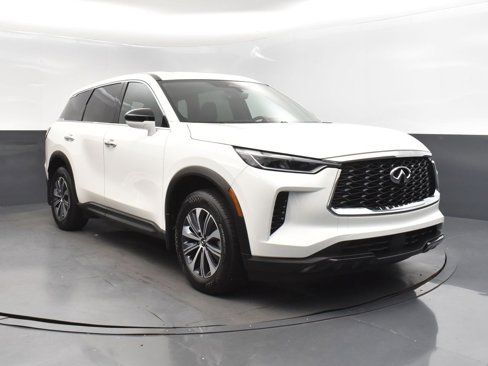 Used 2025 INFINITI QX60 Pure image 9