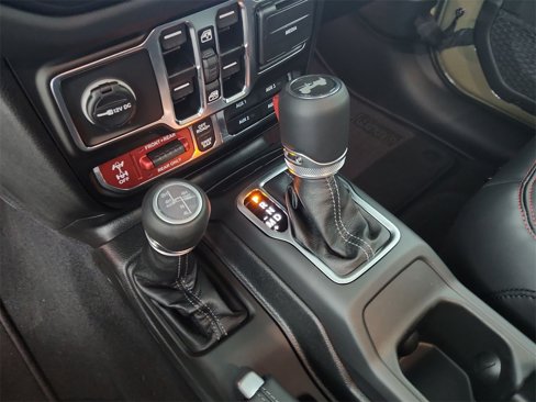 New 2025 Jeep Wrangler Unlimited Rubicon image 29