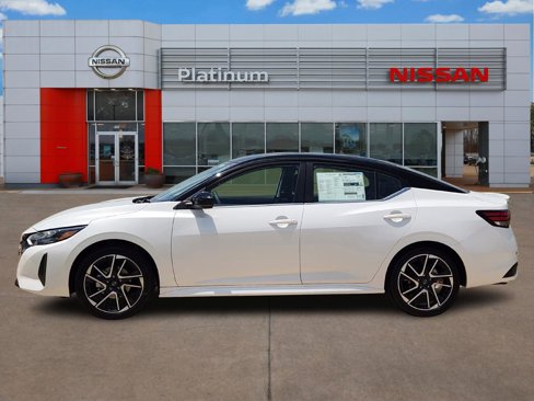New 2025 Nissan Sentra SR w/ SR Premium Package image 3