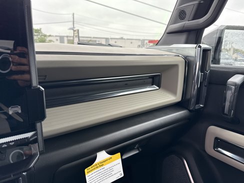 New 2026 GMC Hummer EV SUV image 12