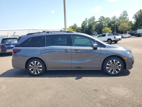 New 2026 Honda Odyssey Elite image 4