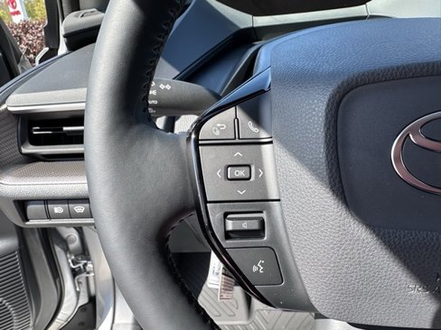 New 2026 Toyota Prius XLE image 25