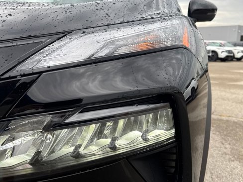 New 2026 Nissan Rogue SV image 10