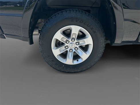 Used 2022 RAM 1500 Laramie image 10