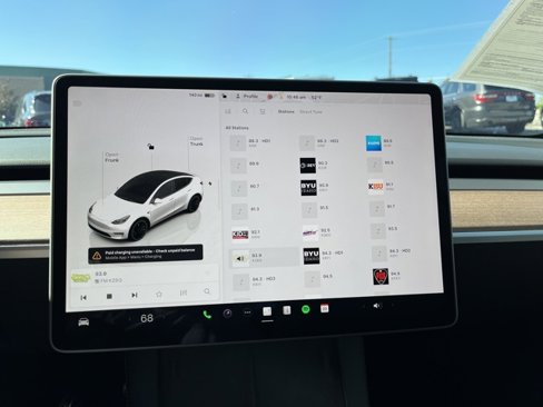 Used 2025 Tesla Model Y Performance image 36