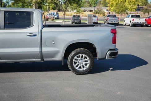 Used 2024 Chevrolet Silverado 1500 LT image 10