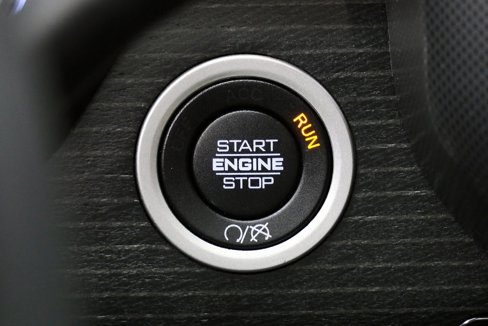 Used 2023 RAM 2500 Limited image 29