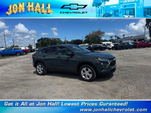 New 2025 Chevrolet Trax LS w/ Driver Confidence Package image 15