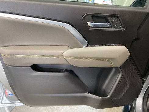 New 2026 Chevrolet Colorado ZR2 w/ Technology Package image 23