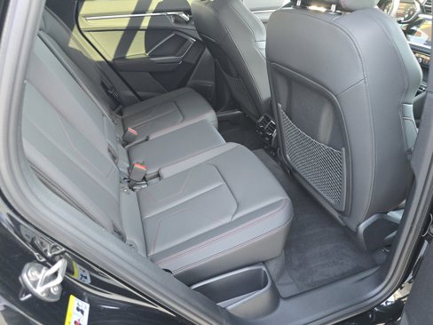 New 2025 Audi Q3 2.0T Premium Plus image 17
