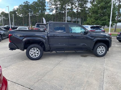 New 2025 Toyota Tacoma SR5 image 8