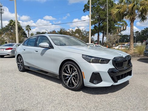 New 2026 BMW 530i w/ M Sport Package image 2
