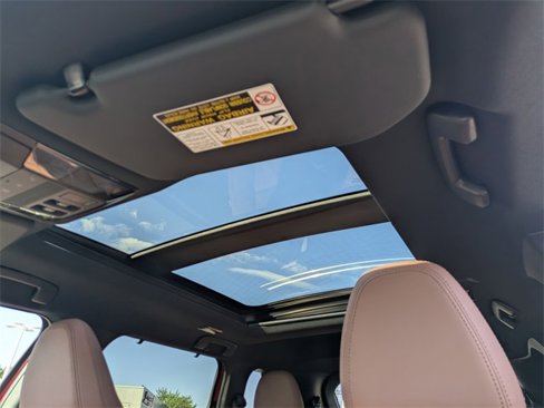 New 2025 Mitsubishi Outlander SEL image 25