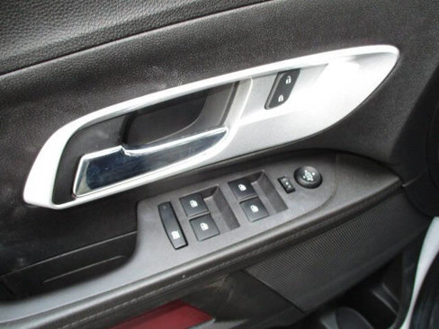 Used 2012 Chevrolet Equinox LS image 16