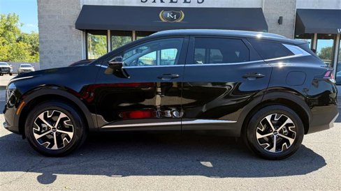 Used 2024 Kia Sportage EX image 2
