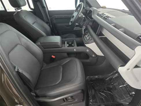 Certified 2024 Land Rover Defender 110 S image 3