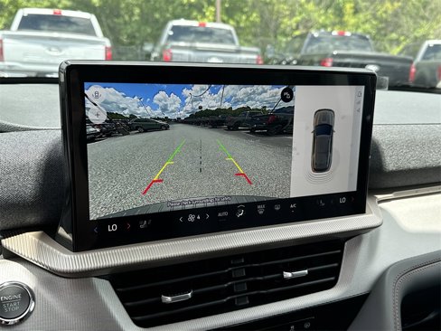 New 2025 Ford Explorer Active w/ Active Comfort Package image 31