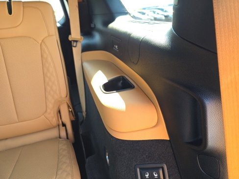 Used 2024 Jeep Grand Cherokee L Summit w/ Advanced Protech Group IV image 47