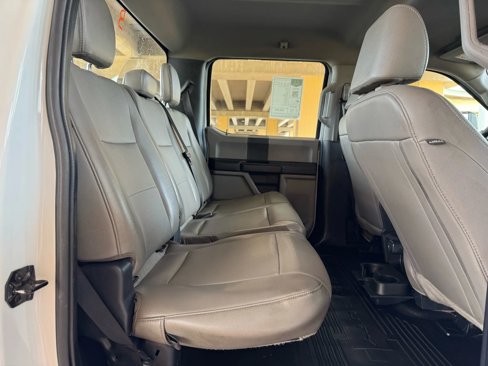 Used 2022 Ford F250 XL w/ Power Equipment Group image 26