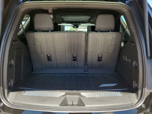 New 2026 Chevrolet Tahoe Z71 image 19