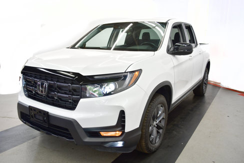 Used 2024 Honda Ridgeline Sport image 3