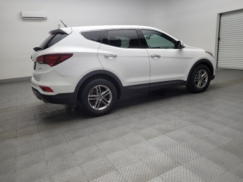Used 2018 Hyundai Santa Fe Sport image 10