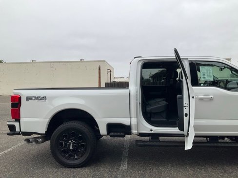 Used 2025 Ford F350 Lariat w/ Black Appearance Package image 48