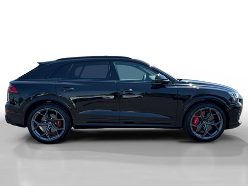 New 2025 Audi RS Q8 performance image 6