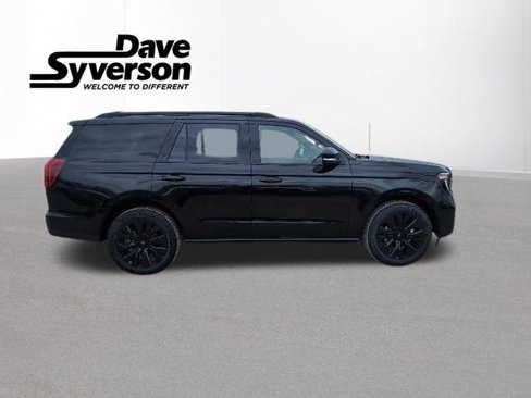 New 2025 Ford Expedition Platinum image 4
