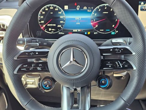 Certified 2025 Mercedes-Benz G 63 AMG 4MATIC image 36