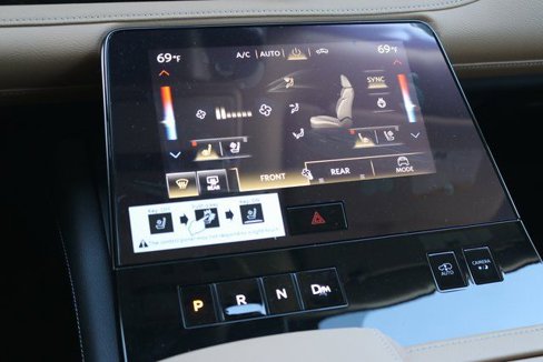 New 2025 INFINITI QX80 Luxe image 34