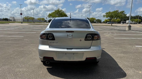 Used 2009 MAZDA MAZDA3 s Touring image 7