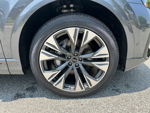 New 2025 Audi Q8 Premium Plus image 25