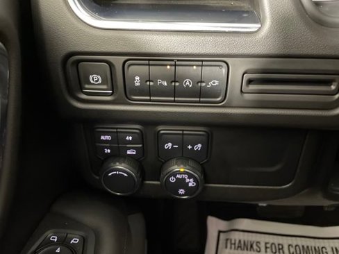 Used 2021 Chevrolet Tahoe RST image 13